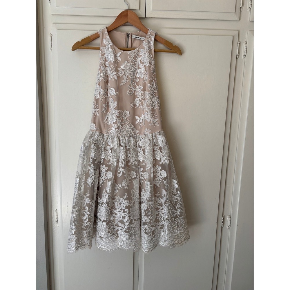 Alice + Olivia Ladonna Cream White Lace Floral Mini Dress Sleeveless Wedding